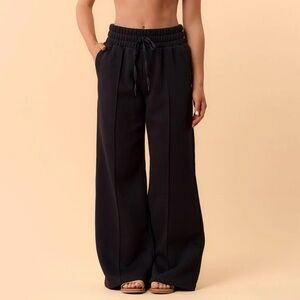 NWT! Target X Blogilates Women's Travel Trouser High-Rise Wide Leg Sweatpants L